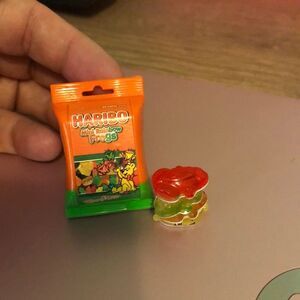 Real littles shopkins snack time minis